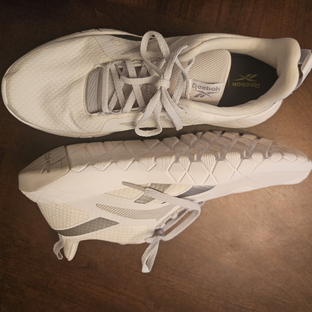 Reebok White and Light Gray Training Sneakers 11 Memorytech Comfort Premier